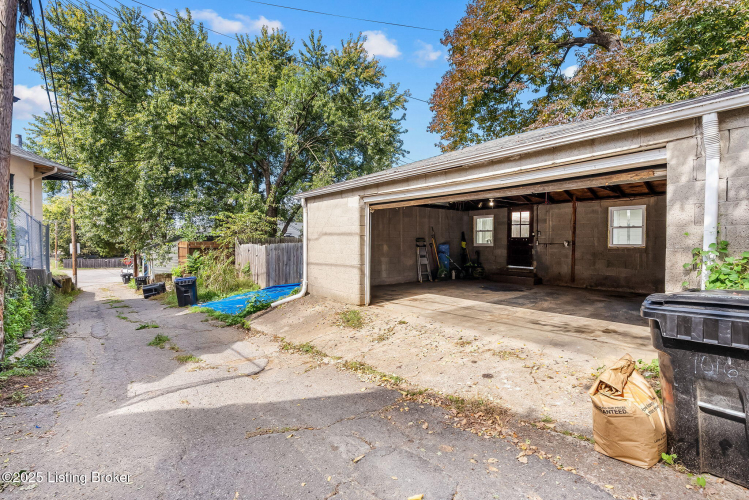 Listing Image 32