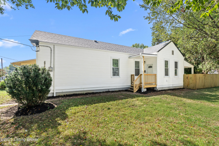 Listing Image 3