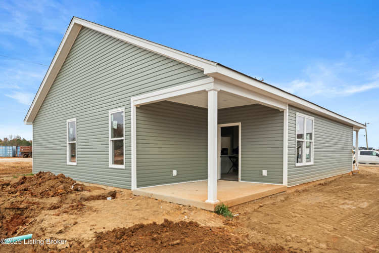 Listing Image 3
