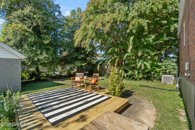 Listing Image 22