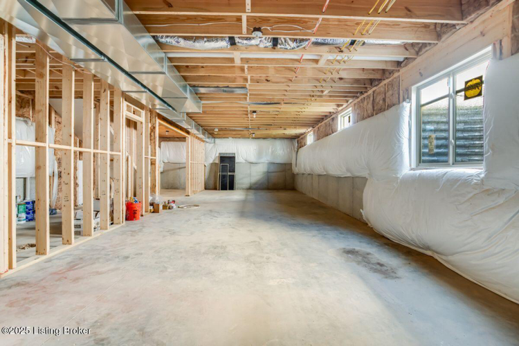 Listing Image 37
