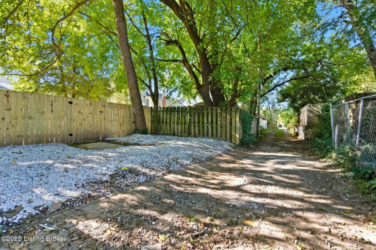 Listing Image 58