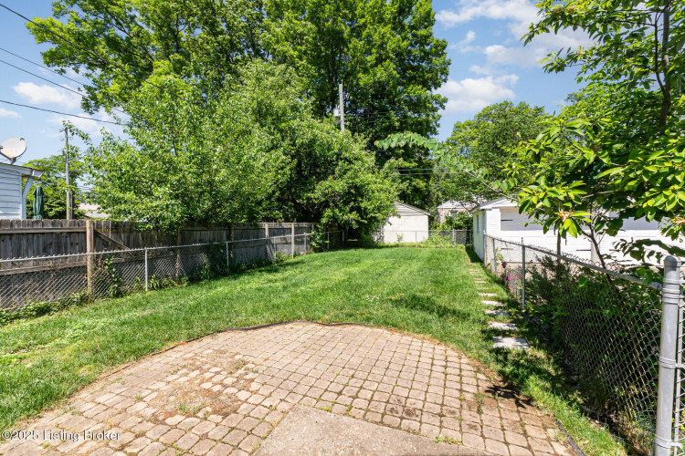 Listing Image 25
