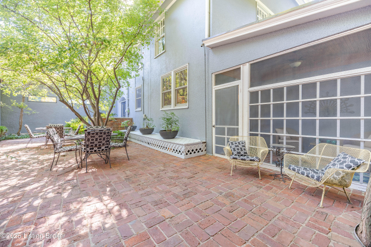 Listing Image 51