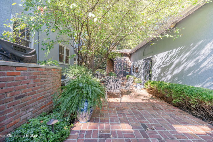 Listing Image 53