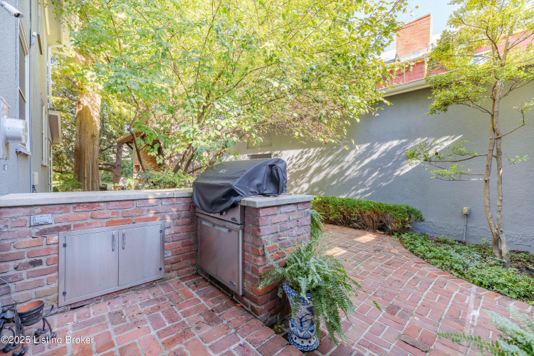 Listing Image 54
