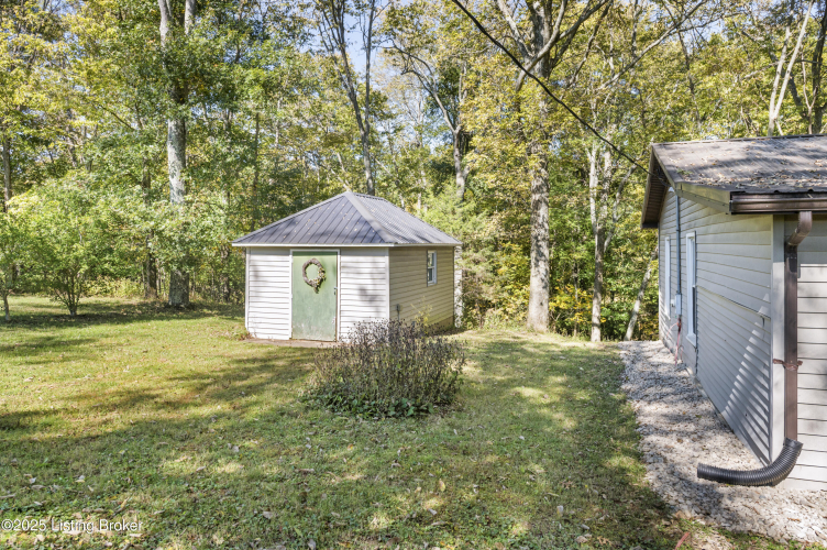 Listing Image 36