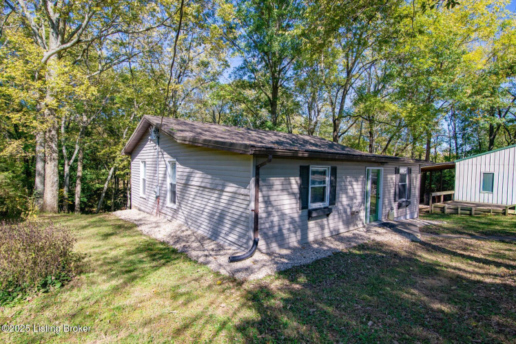 Listing Image 59