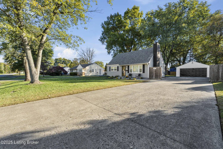 Listing Image 42