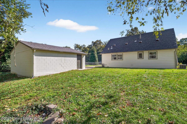 Listing Image 22