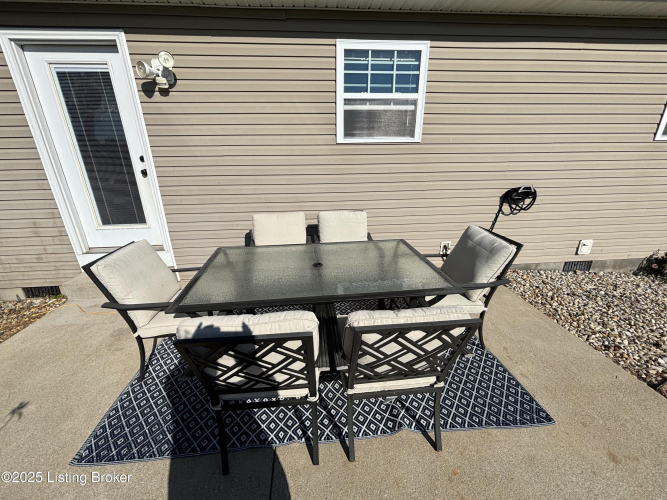 Listing Image 35
