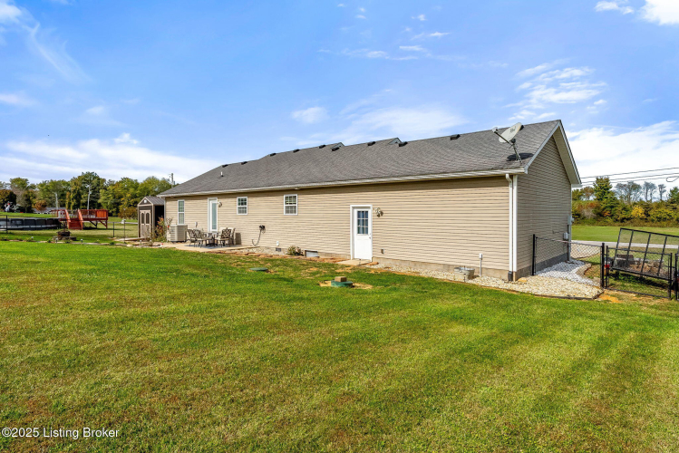 Listing Image 46