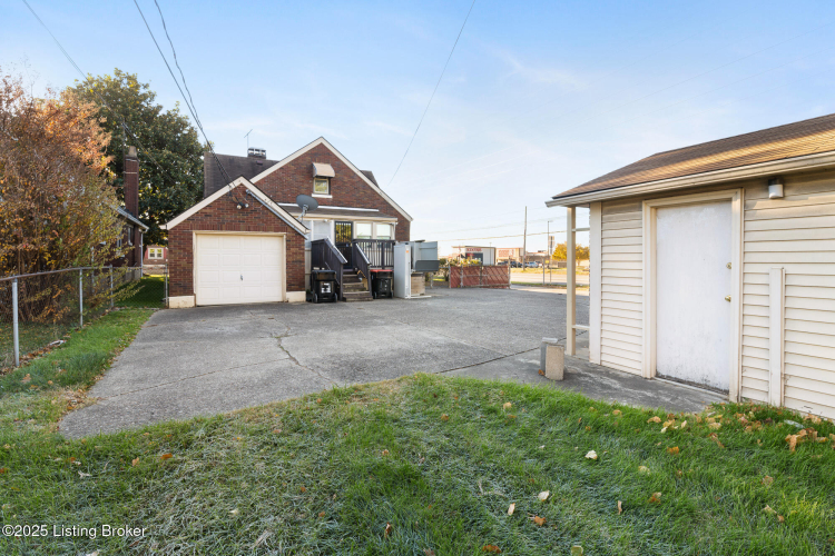 Listing Image 31