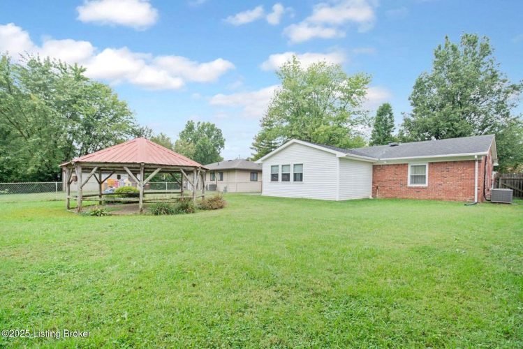 Listing Image 29