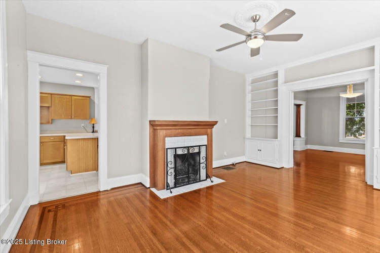 Listing Image 19