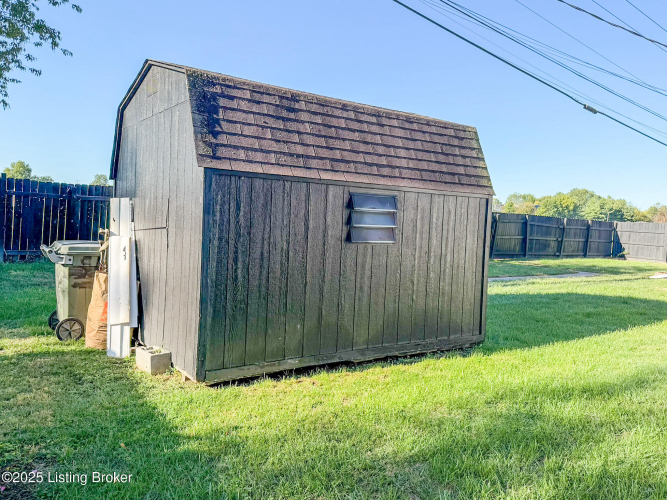 Listing Image 29