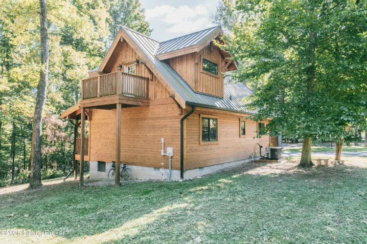 Listing Image 45