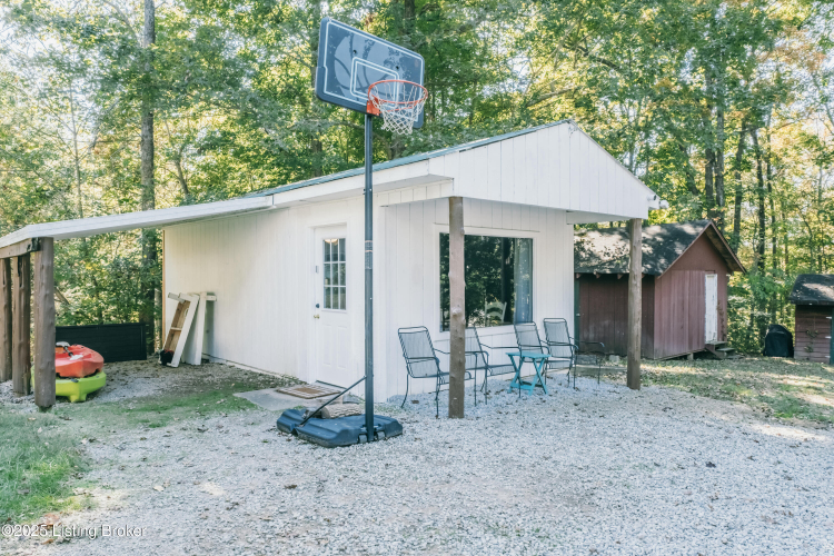 Listing Image 39