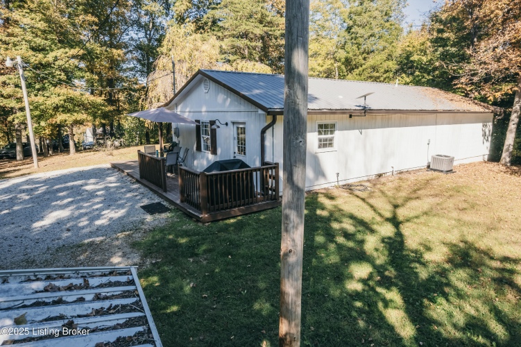 Listing Image 64