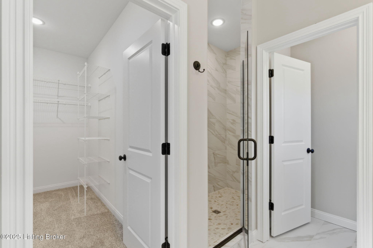 Listing Image 30