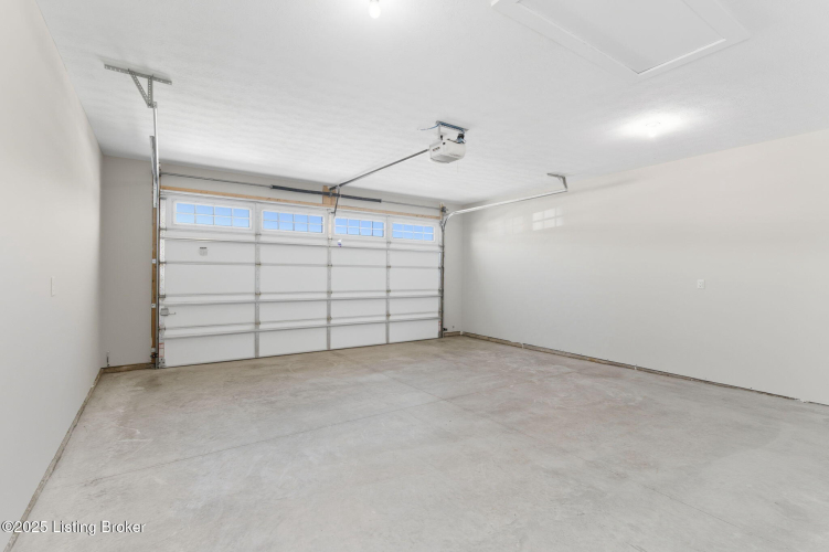Listing Image 47