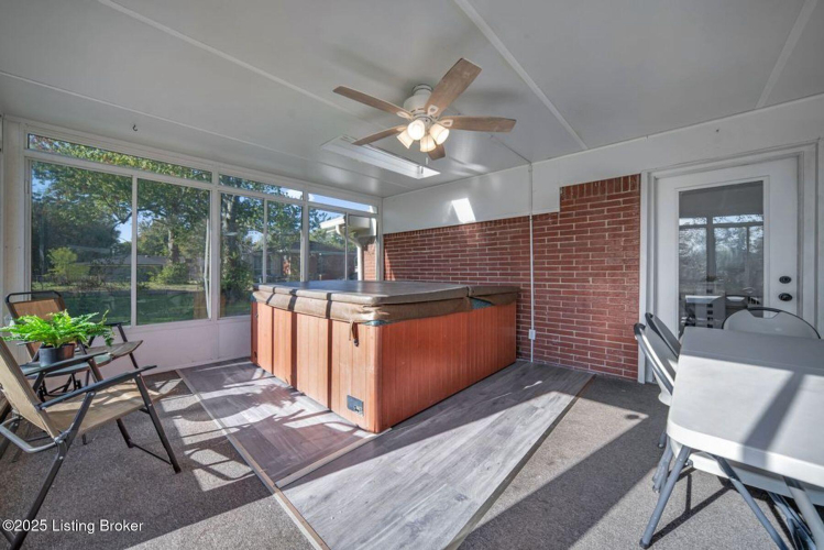 Listing Image 16
