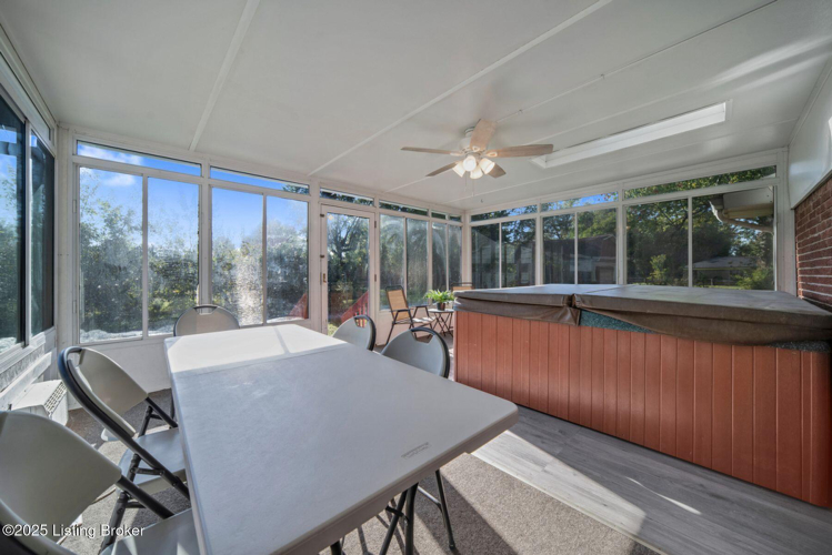 Listing Image 17