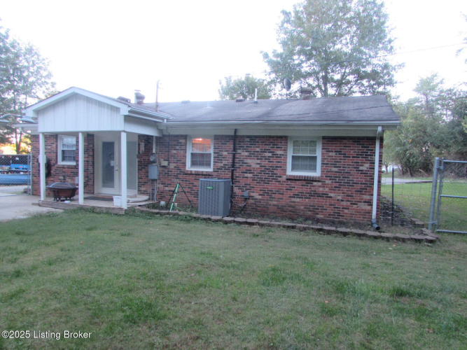 Listing Image 18