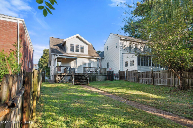 Listing Image 19