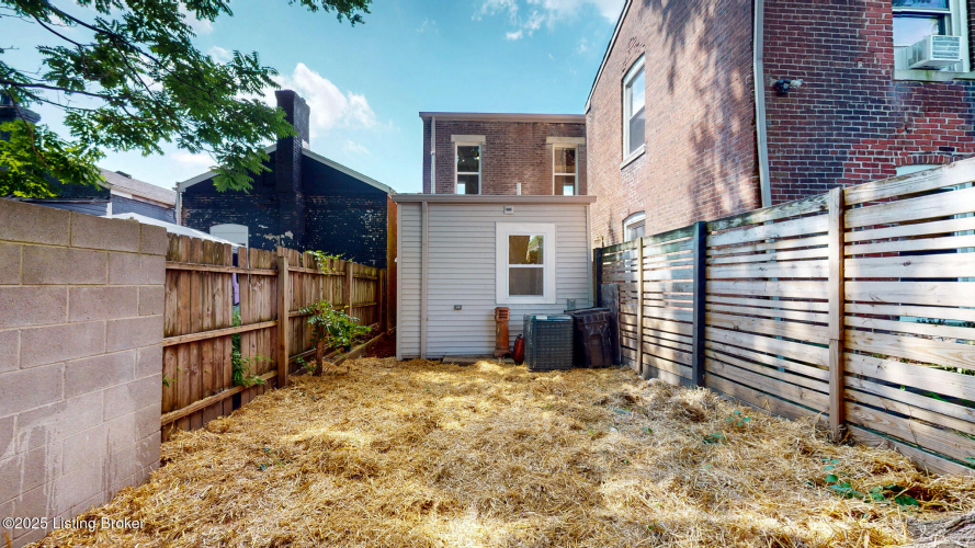 Listing Image 34