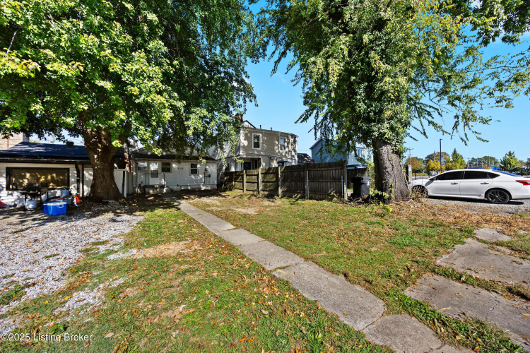 Listing Image 17