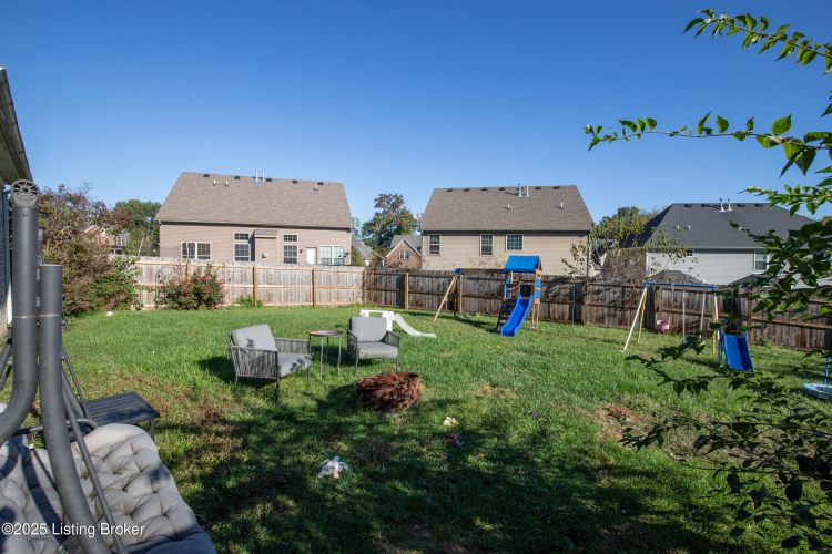 Listing Image 44