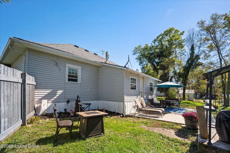Listing Image 36