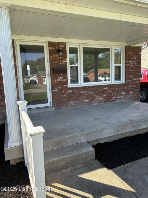 Listing Image 14