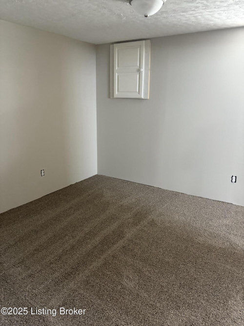 Listing Image 24