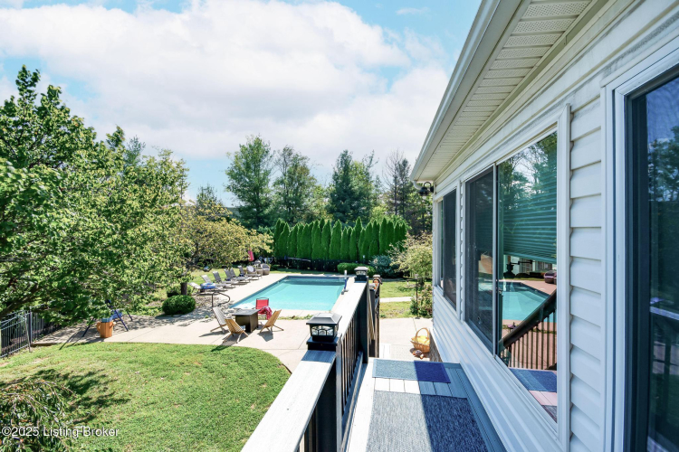 Listing Image 101