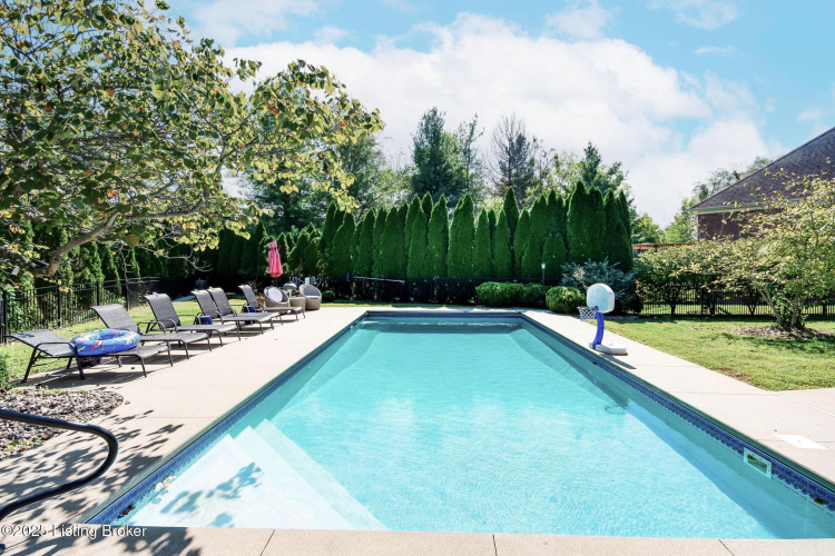 Listing Image 103