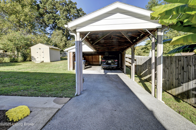 Listing Image 17