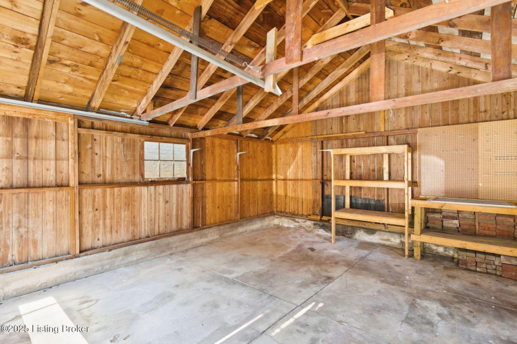 Listing Image 54