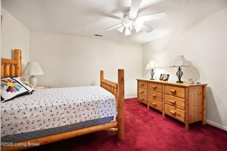 Listing Image 101