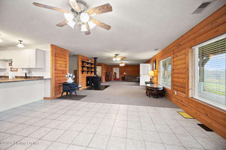Listing Image 91