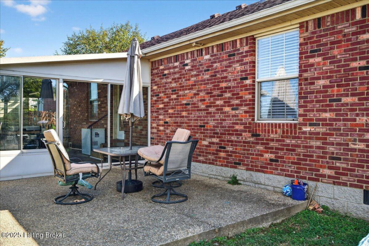 Listing Image 28