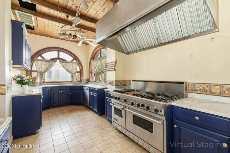 Listing Image 12