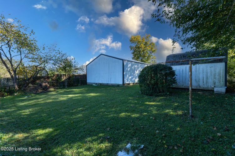 Listing Image 18