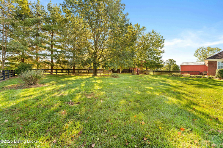 Listing Image 17
