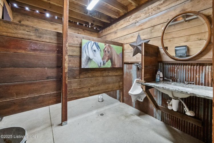 Listing Image 72