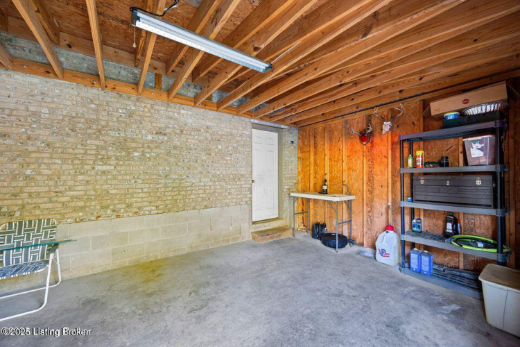 Listing Image 25