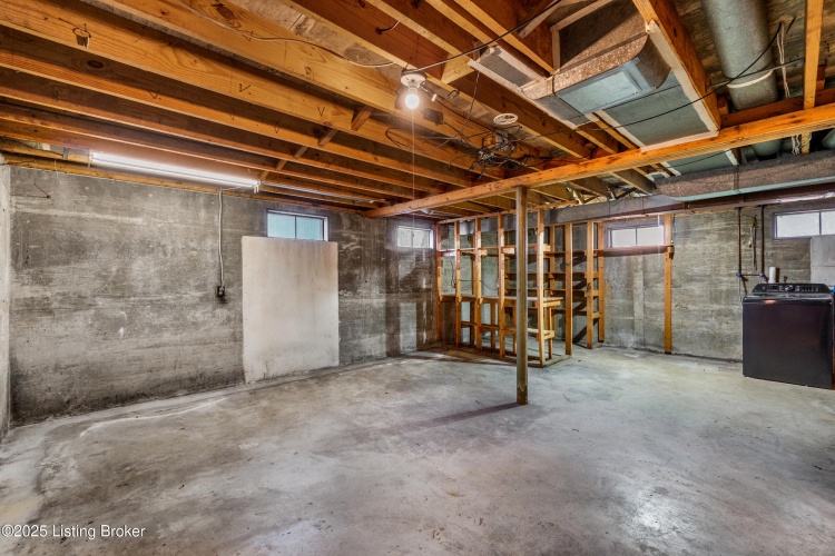 Listing Image 31