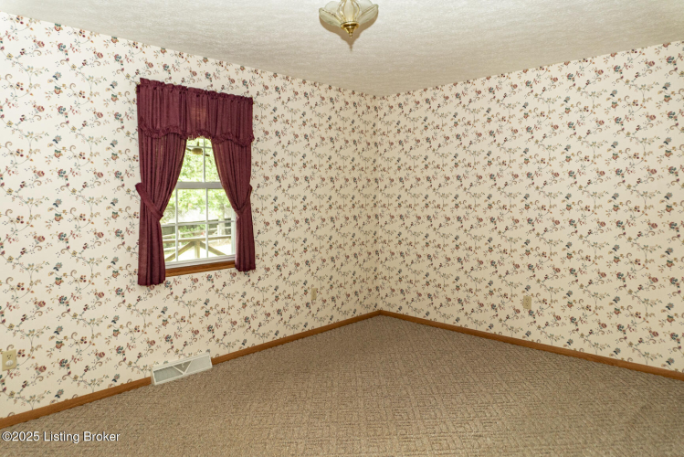 Listing Image 50