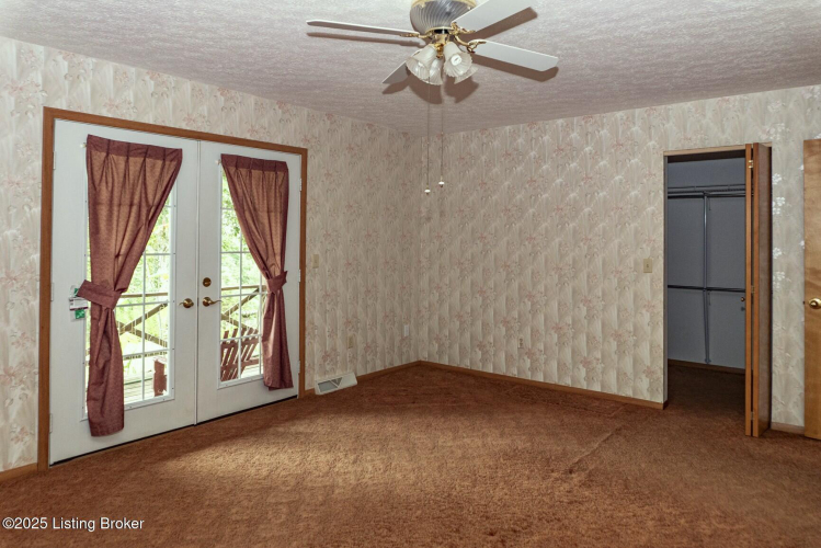 Listing Image 60